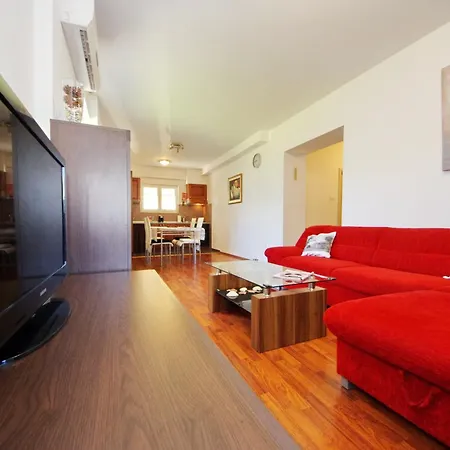 Appartement Korina *