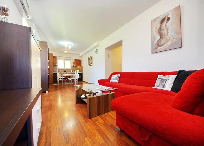 Апартаменти Korina